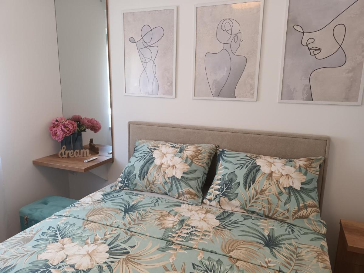 Dreams Apartment Kaštela エクステリア 写真